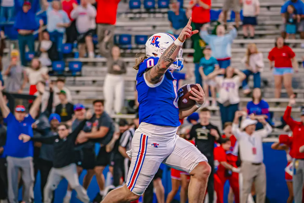 College football: Louisiana Tech rallies from  21 down, defeats Liberty in OT
