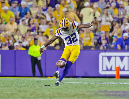 College football: Former Parkway star kicker Burrell enters transfer portal