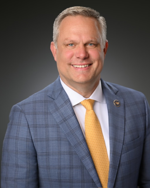 Bonvenu Bank Announces Hiring of Dennis Bamburg Jr. as Vice President and Business Development Officer